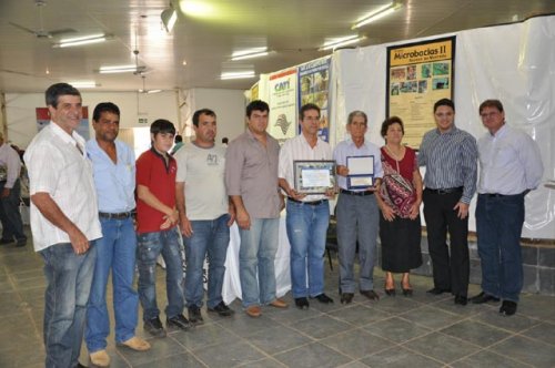 Prefeitura faz homenagem a agricultor penapolense