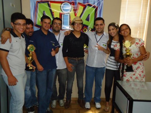 CONCURSO: ‘Ativa’ finaliza Show de Calouros com dupla campeã