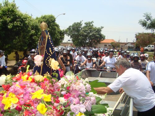 Dia da padroeira é comemorado  com muita festa em Penápolis