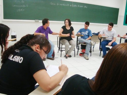 Jovens estão cada vez mais presentes nas universidades