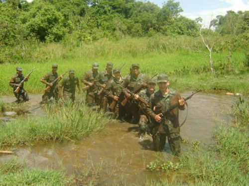 Tiro de Guerra realiza bivaque e comemora o Dia da Bandeira