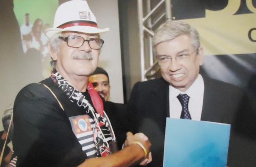 Detalhes Notícia