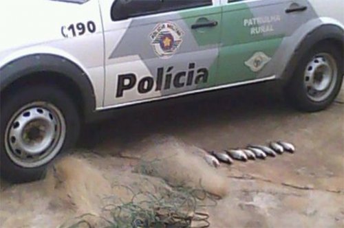 Homem é detido por pesca irregular