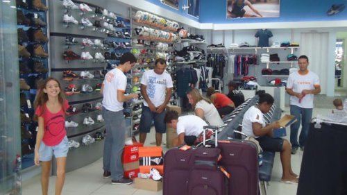 Liquidações oferecem descontos e conquistam consumidores