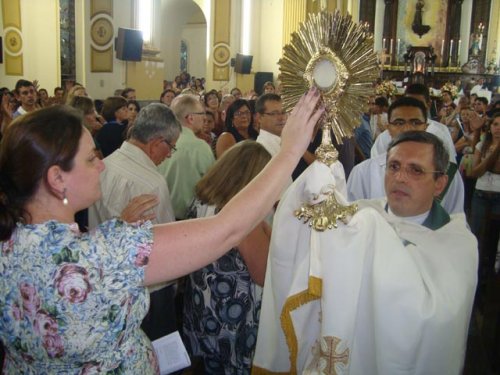 FÉ: Cerco de Jericó atrai fiéis de toda a cidade ao Santuário
