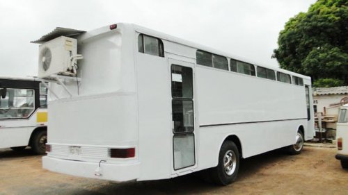 Livrônibus passa por reformas