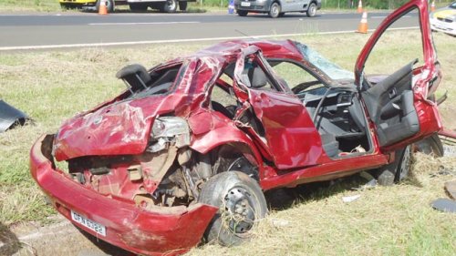 ACIDENTE: Rapaz de Marília morre após capotagem na Rondon