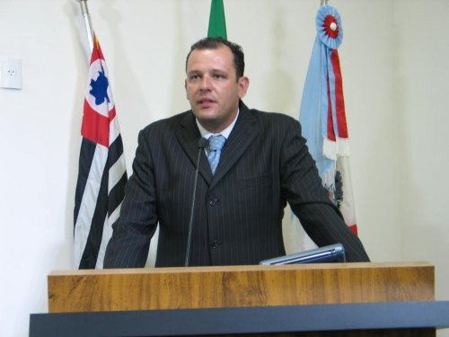 Aprovado projeto para prefeitura divulgar leis municipais