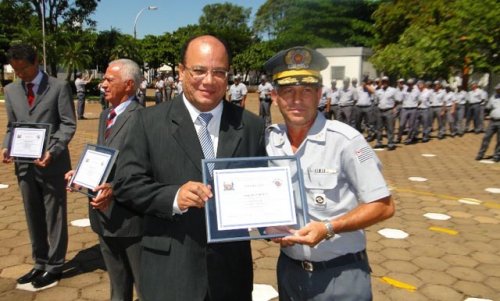 Município recebe certificado de “Amigo da Polícia Militar”