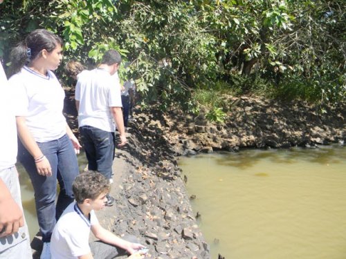 MEIO AMBIENTE: Cuidados com água é discutido por crianças e adolescentes