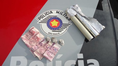 Jovem é preso por tráfico de drogas no São Francisco