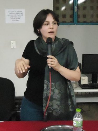 Público prestigia oficina e palestra com Rita Braga