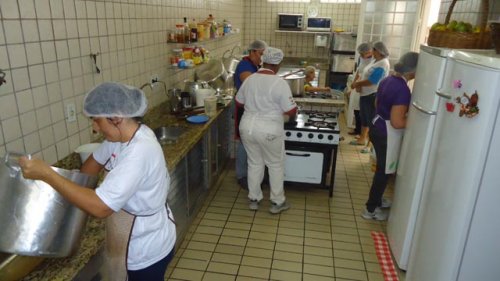 BATATAS: Lactário promove venda na Festa Junina Popular