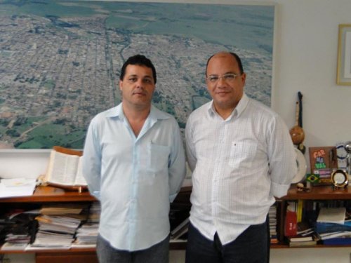 Prefeito recebe diretor do Colégio Agrícola