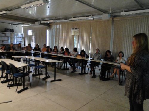 Educação envolve alunos e professores em projeto pela Paz