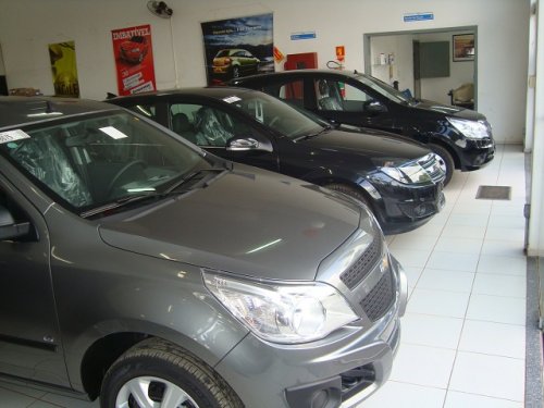 Produção e venda de veículos batem recorde em agosto