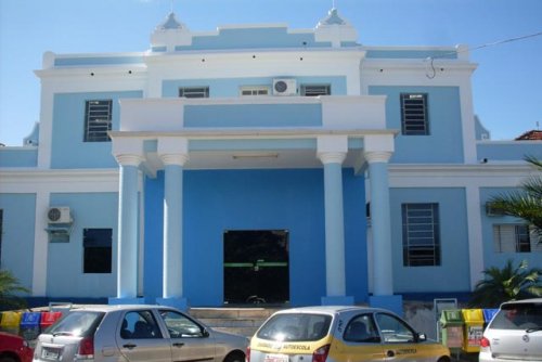 Santa Casa de Penápolis recebe nova pintura da fachada e outros reparos