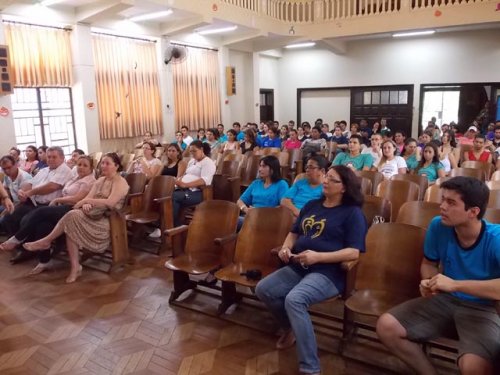 Escola da Família promove palestra sobre Câncer de Mama