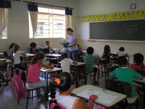 Alunos da rede municipal fazem a Provinha Brasil