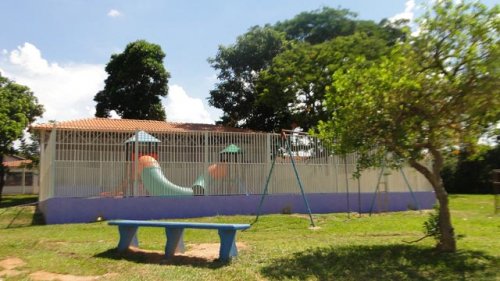 Playground e pátio coberto da Emei Francisco Conte são inaugurados hoje