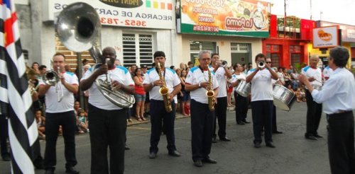 Banda Municipal fará retretas natalinas