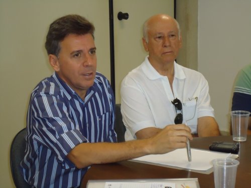 GESTÃO 2013-2016: Prefeito reúne equipe para “pontapé inicial” 