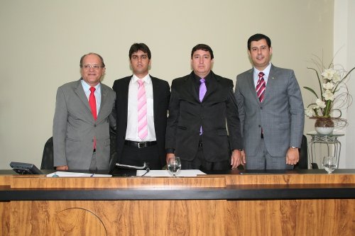 Caíque Rossi é eleito presidente  mais jovem da Câmara Municipal