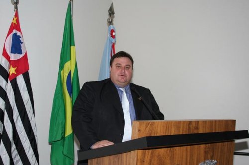 ASFALTO: Vereador agradece por pavimentação em região de ponte