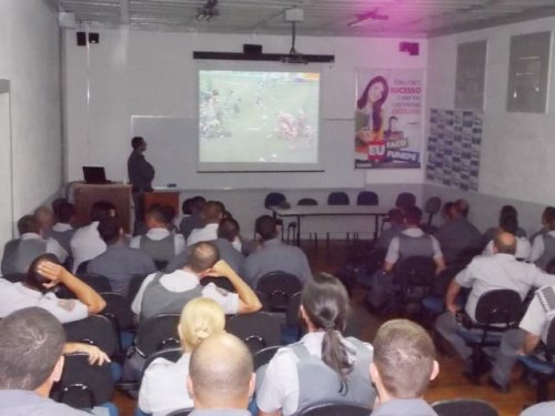 Paulistão 2013: Policiais se reúnem para discutir segurança no estádio