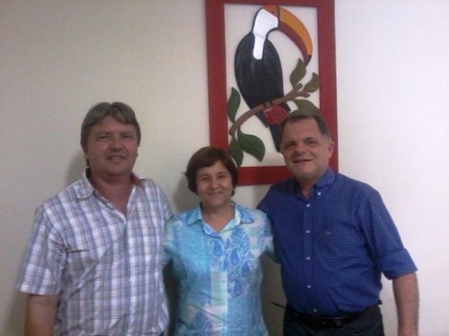 Prefeita de Alto Alegre visita Deputado Mauro Bragato