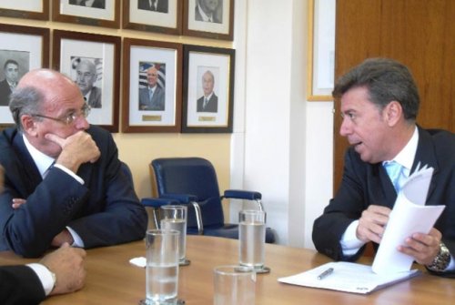 Presidente do Cisa, Célio consegue reunião inédita com Secretário da Saúde