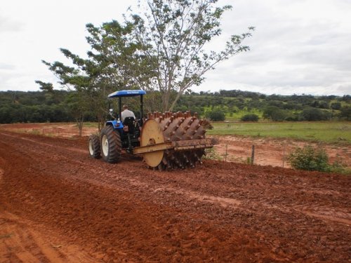 Prefeitura recupera mais um estrada rural 