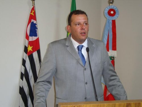 Detalhes Notícia