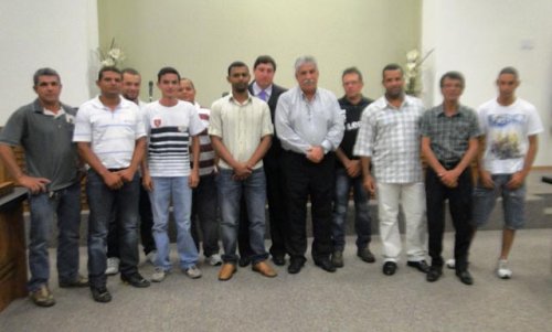 CAT entrega certificados do Curso de Soldador
