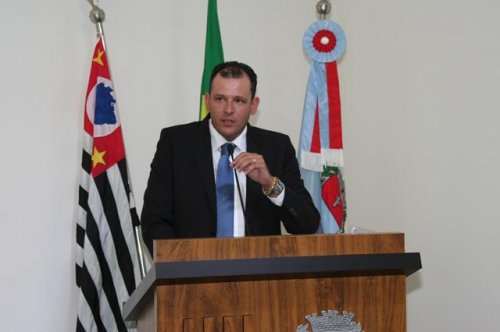 Câmara promoverá audiência pública sobre antecipação do fim da queima da cana