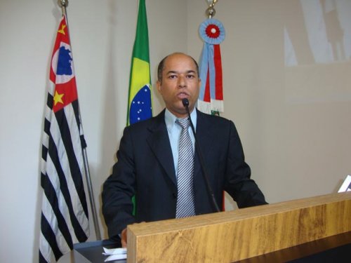 Vereador tenta viabilizar recursos para reforma do Pronto Socorro Municipal