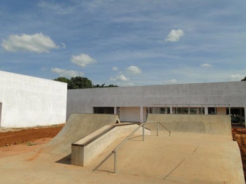 Centro de Artes e Esportes promove atividades para população amanhã