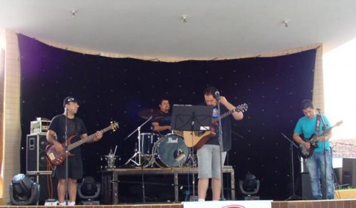 Hoje tem Rock na Praça
