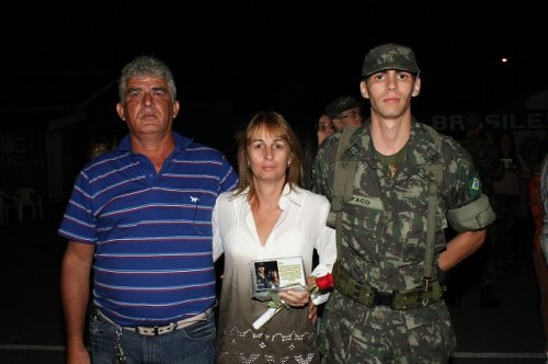 Tiro-de-Guerra comemora Dia da Vitória e das Mães
