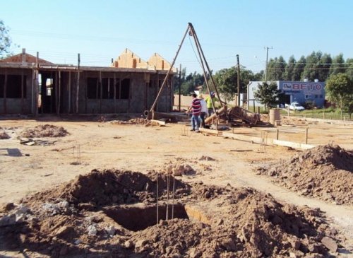 Emurpe atinge 40% da obra da nova super creche