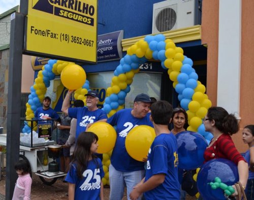 Festa marca os 25 anos da Carrilho Seguros