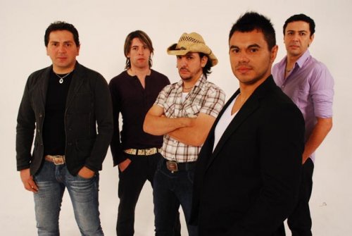 Festa Junina Popular: Último dia terá show com Alma Serrana