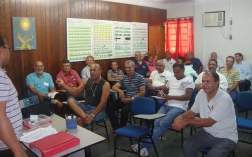 Motoristas de ambulâncias passam por capacitação