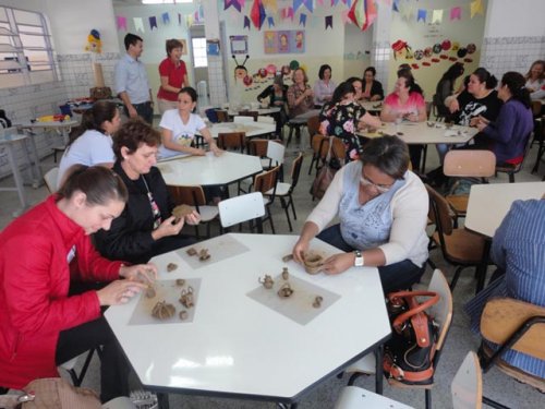 Educação realiza avaliação institucional nas unidades infantis
