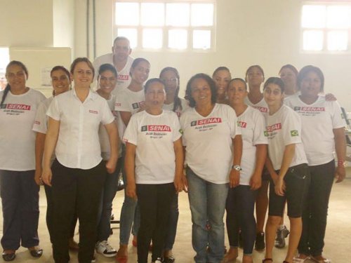 Instituto de Profissões promove visita de alunos ao Senai de Birigui
