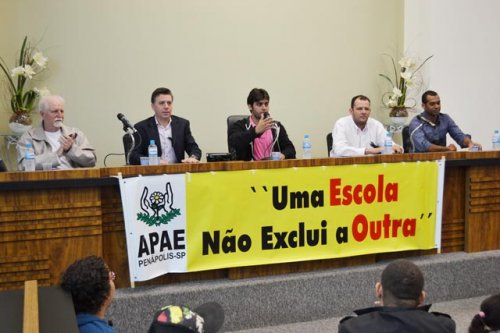 Detalhes Notícia