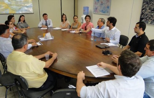 Prefeitura reúne contabilistas para agilizar abertura de empresas