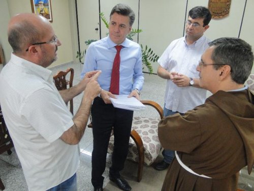 Normas de Segurança: Prefeitura entrega projeto de adequação para o Santuário