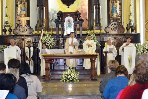 Santuário mantém tradição em Romaria 