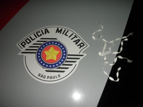 PM flagra jovem com cocaína em Luiziânia